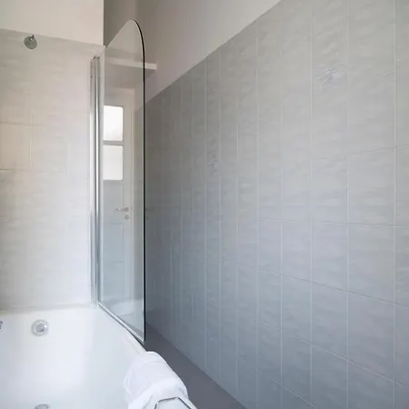 Apartman Youhosty - Fatebenesorelle 18 *